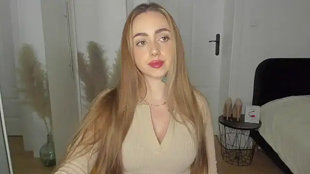 Chat +18 de sexyCoralie ao vivo