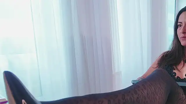 valcamtina Live XXX Chat