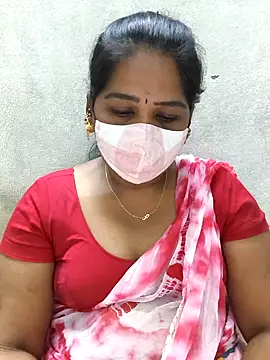 MaaliiiPonuTamil Show Webcam