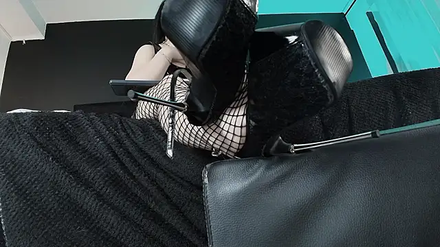 _Jade_16: απευθείας συνομιλία ΧΧΧ