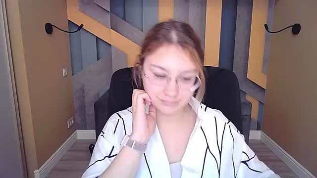 Chat XXX ao vivo de AngelinaLow