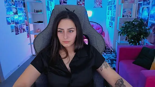 ValeriiMills Chat XXX live