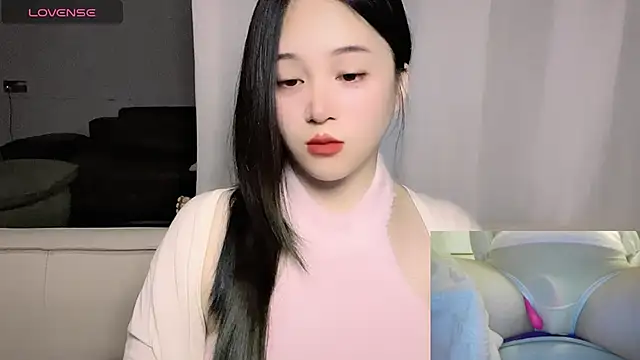 woaiqinqin Chat XXX live