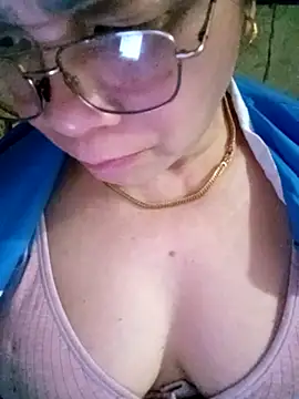 small-house123: απευθείας συνομιλία ΧΧΧ