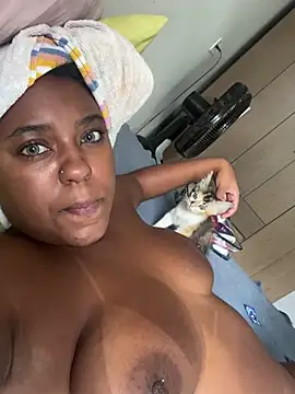 Show de CacauShow01 na webcam