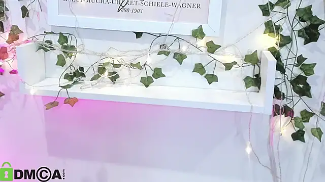 Katrina_Jones_ Live XXX-chat