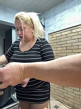 SabinaSweety – Naživo XXX chat