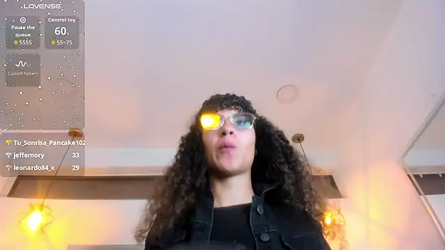 Hanna_Cornee_ 即時 XXX 聊天