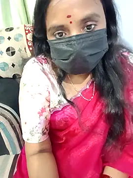 Tinarosy13 webcam show