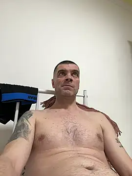 DOMINATOR_SIR-MASTER: απευθείας συνομιλία ΧΧΧ