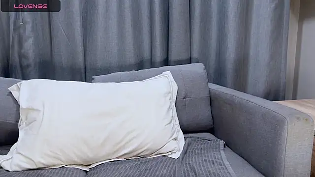 XXX chat uživo modela penny_coco