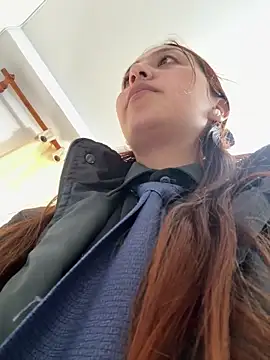 Czat XXX na żywo – Emily-7_