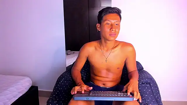 JaiderNova Webcam Show