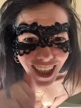 EmySkinny85's Webcam Show