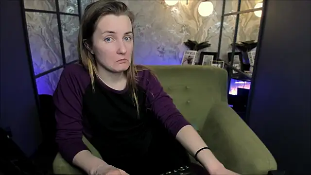 Chatroom XXX en direct de MeggySun