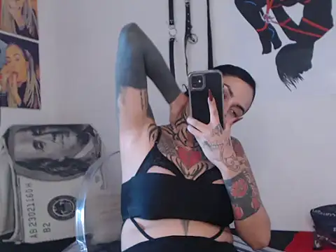 Chat XXX ao vivo de Perola__May