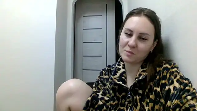 Chatroom XXX en direct de MeadowEyes