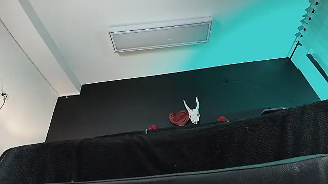 _Jade_16 Chat XXX in diretta