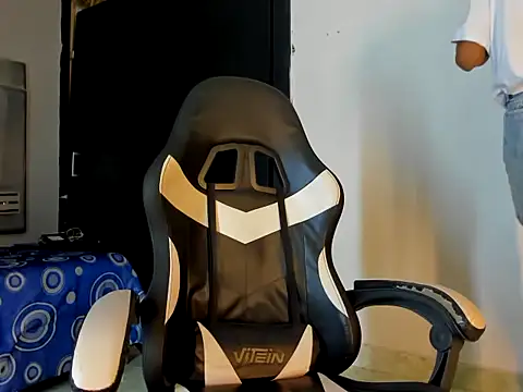 Ciara_HotTs – webcam-show