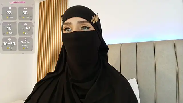 rawiya Live XXX-Chat