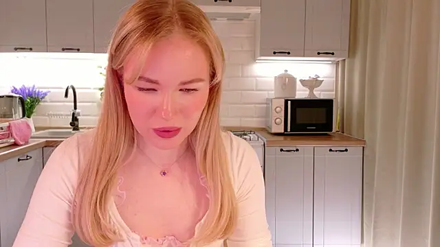 Veronika_Mitchel: онлайн-секс-чат