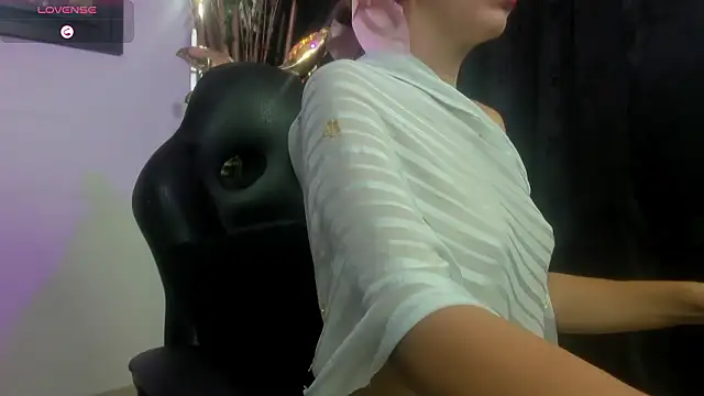 kyra_jeet Chat XXX live