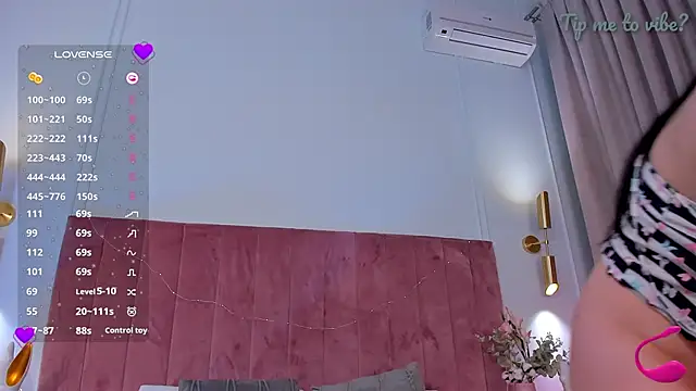 Mayzzie Chat XXX in diretta