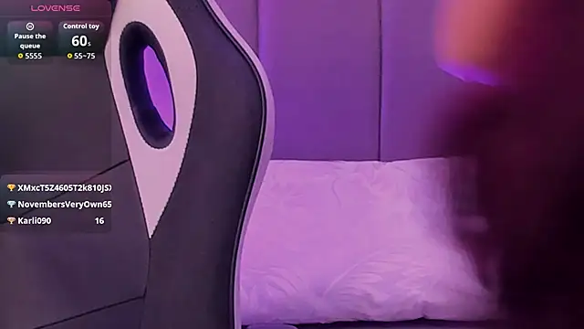 Czat XXX na żywo – CarolineFyre