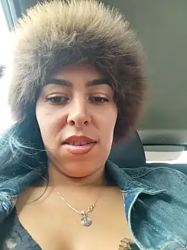 Chatroom XXX en direct de Luianna