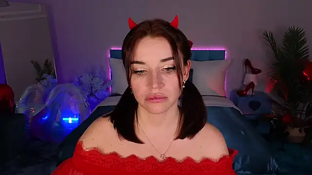 MarlaDewis élő XXX-chatje