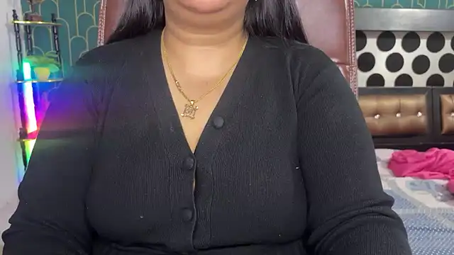 Chatroom XXX en direct de FlatVincy4