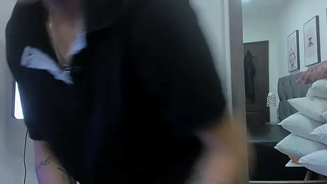 Chatroom XXX en direct de ZoeKrug