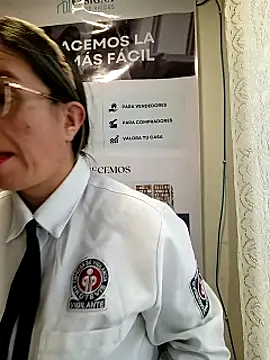 Valentina--1 élő XXX-chatje