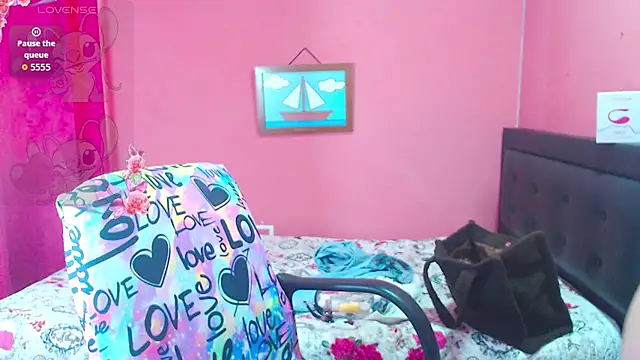 LucyRivera- Pertunjukan Webcam