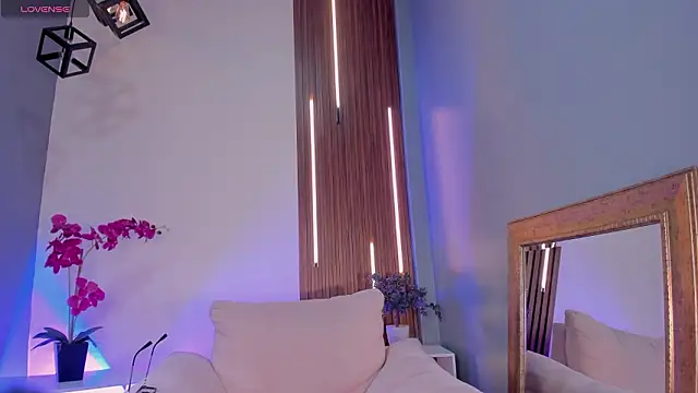 Czat XXX na żywo – SimonaStar