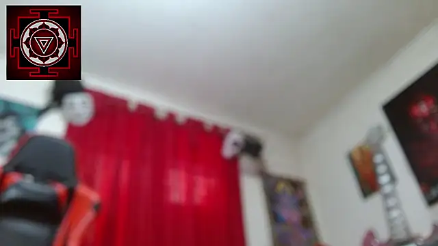 Amanda_Valeskaのウェブカメラショー