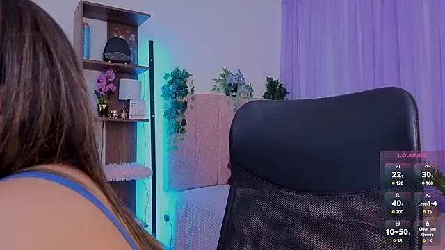 Chat XXX en directo de emilyrouxe