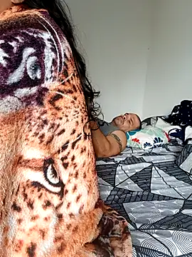 Chatroom XXX en direct de LEIRIS_Y_FRED_01