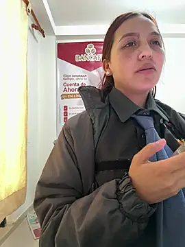 XXX chat uživo modela Emily-7_