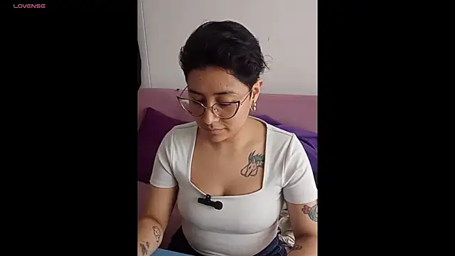 แชท XXX สดของ Juliexxxxtasy