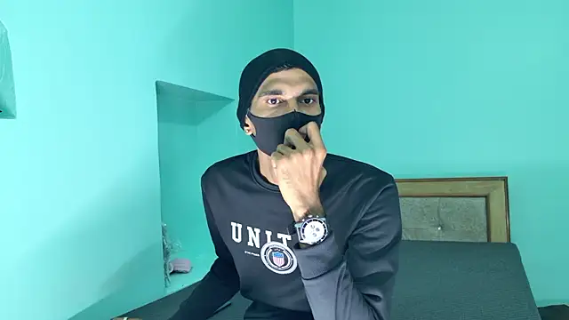 zihan777's Live XXX Chat