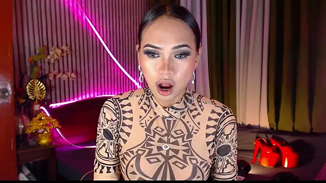 Unforgettablejulia webkamerás műsora