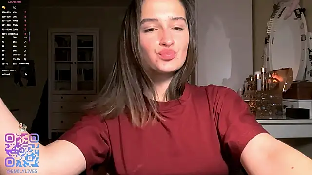 DarlineBrustera – Naživo XXX chat