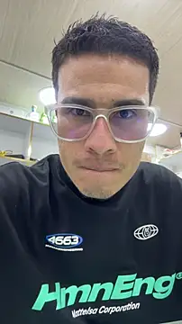 Latin_Paisa_Boy: онлайн-секс-чат