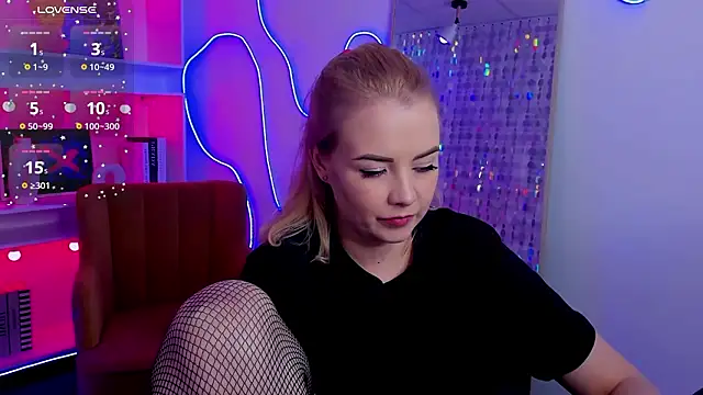 StephanieSweety Adlı Modelin Canlı XXX Sohbeti