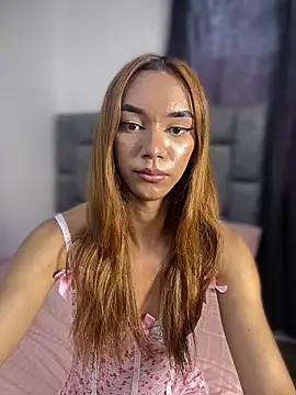 Nikol_Rang__ webkamerás műsora