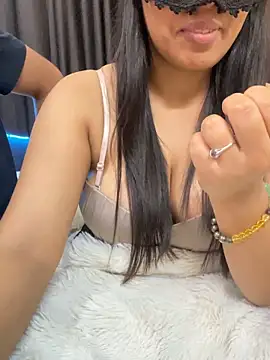 Czat XXX na żywo – vickyandtania