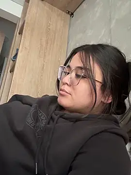 CamilaSofiia's Live XXX Chat