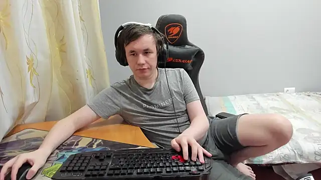 iliaskrislove 在線直播表演