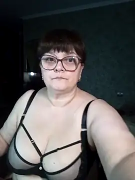 Živý XXX chat BrandiOhNight